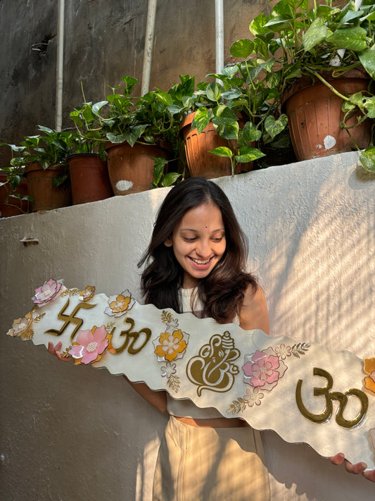 PREMIUM RESIN FLORAL TORAN – 3FT