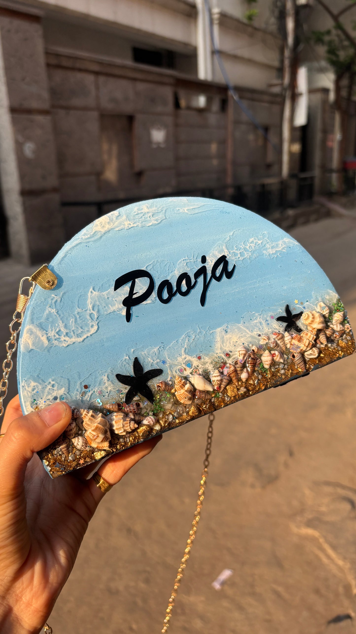 OCEAN BLOOM CLUTCH