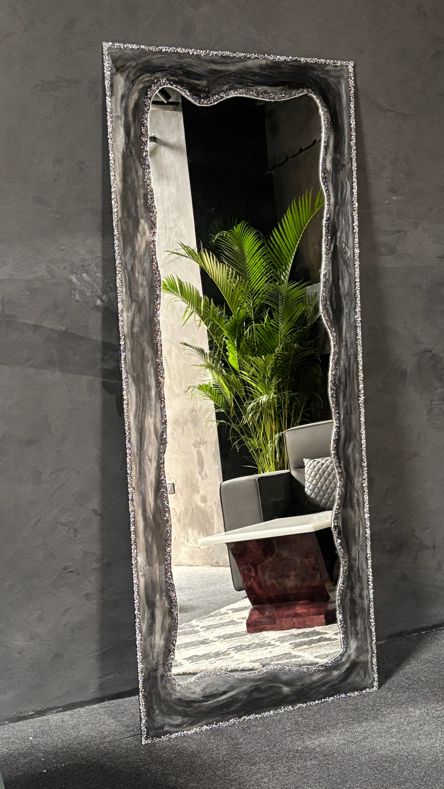 MIDNIGHT MARBLE LUXE MIRROR