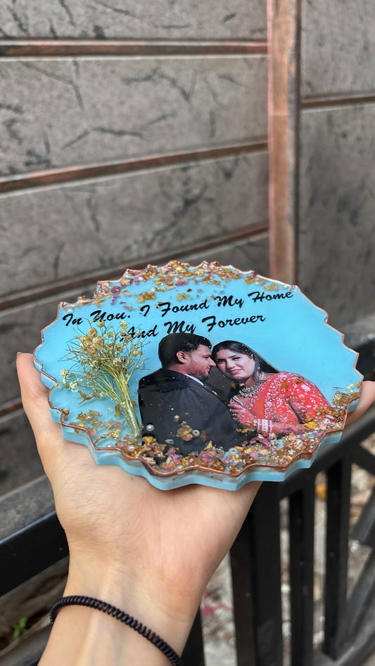 LOVE CAPTURED IN FRAME