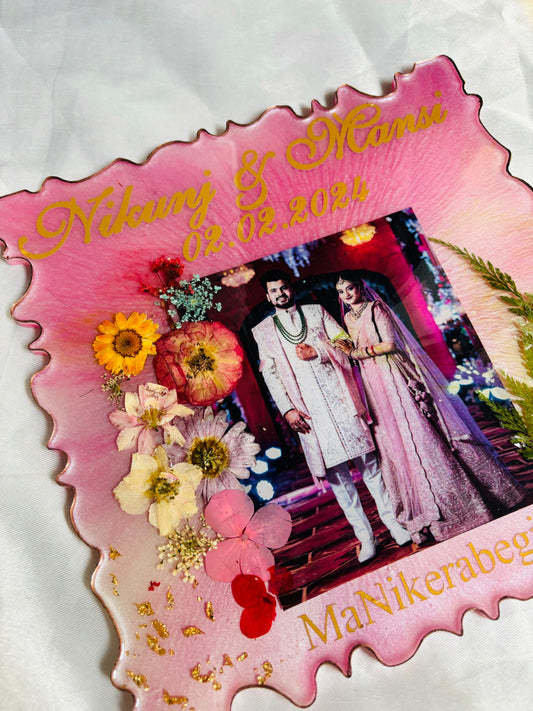 8’ INCH FLOWERS POTRAIT FRAME