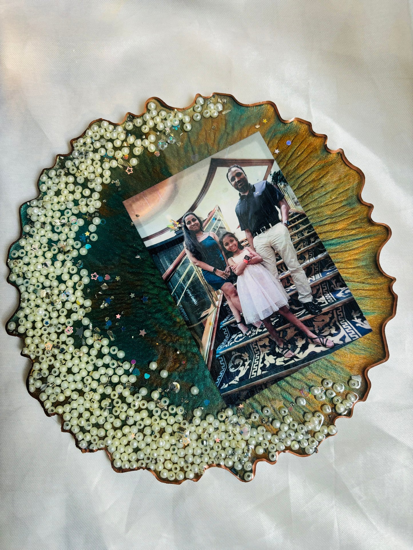 8’ INCH PEARLS OF MEMORY FRAME