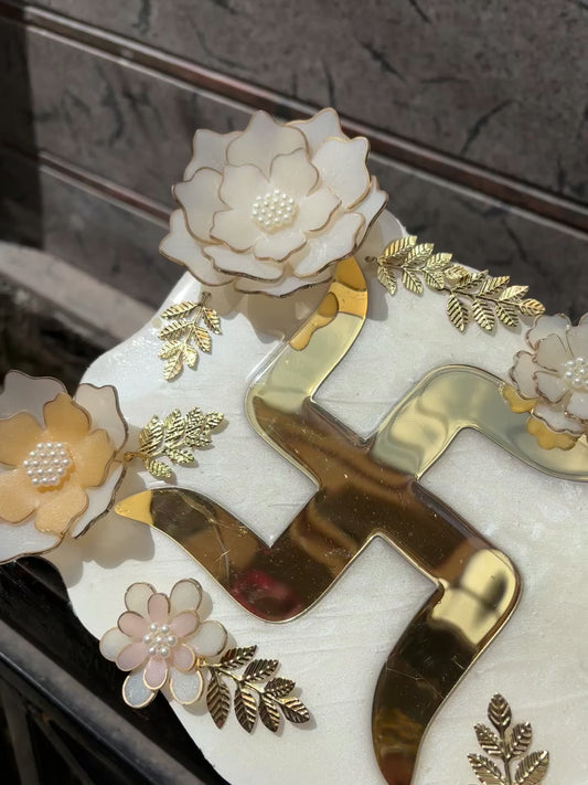 HANDMADE 47' INCH FLORAL BANDARWAL – TRADITION MEETS ART