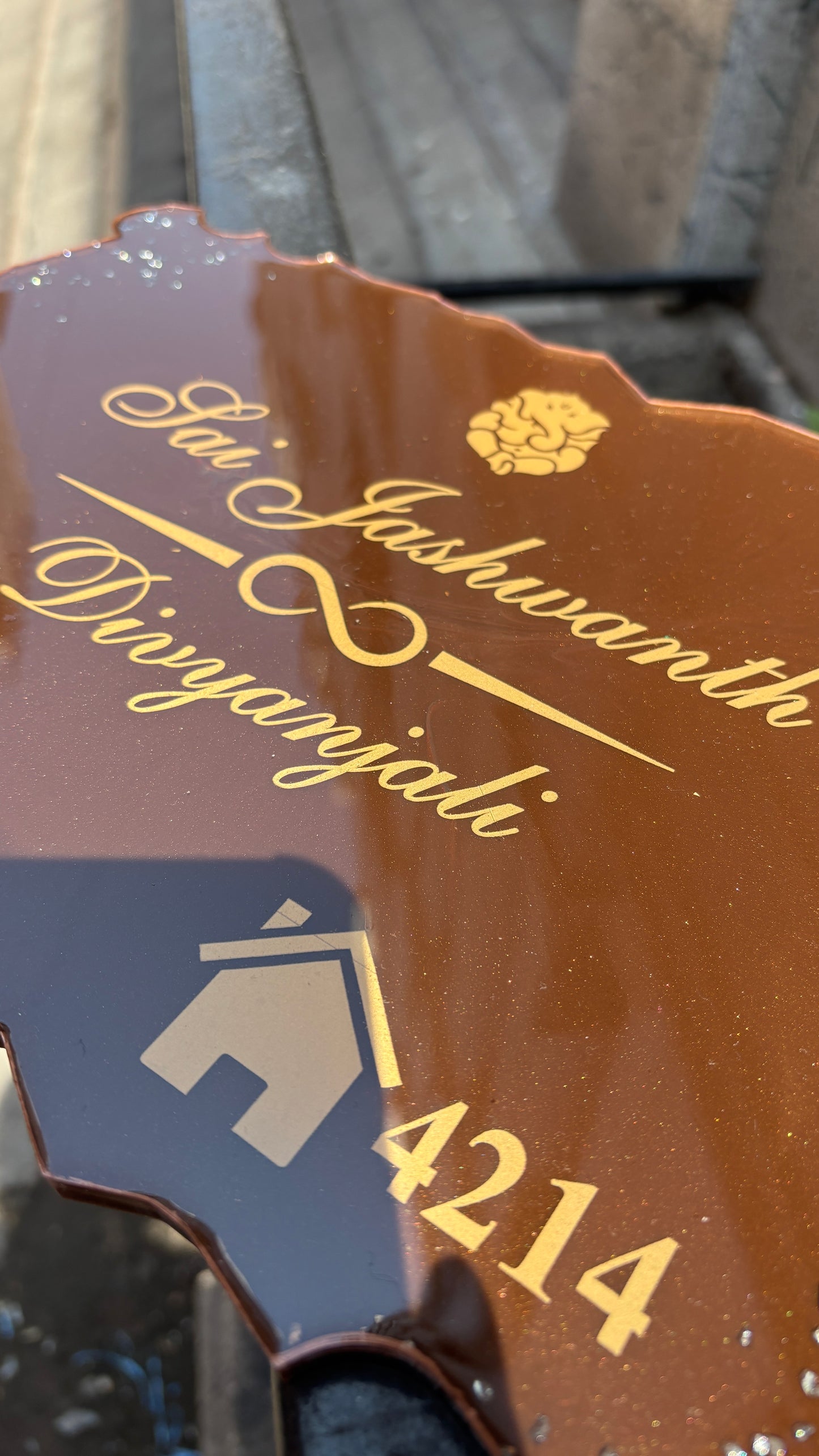 9’12 INCH GOLDEN NAMEPLATE