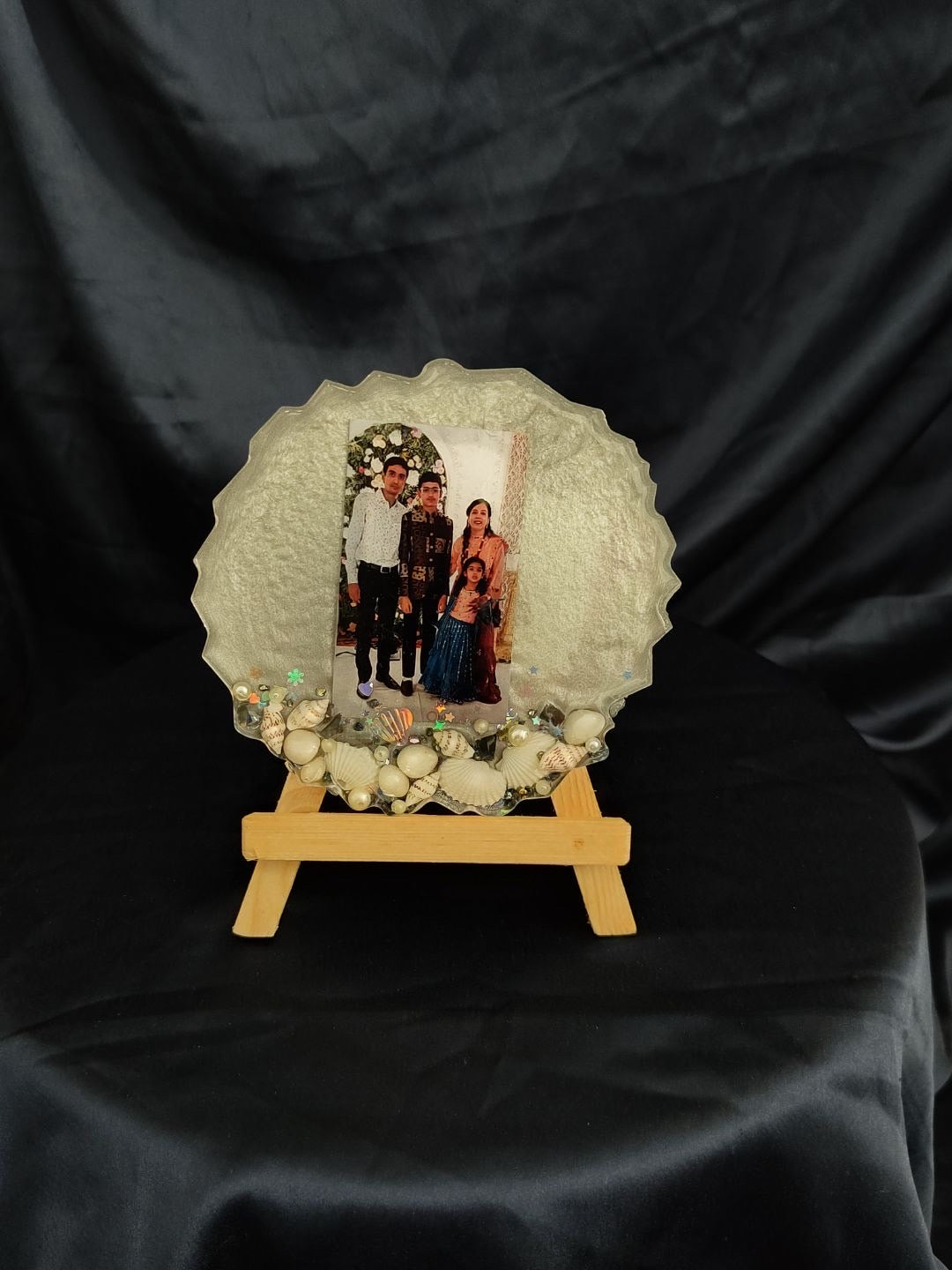 MINI KEEPSAKE FRAMES WITH EMBELLISHMENTS