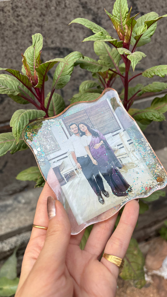 4' INCH TRANSPARENT PHOTO FRAME