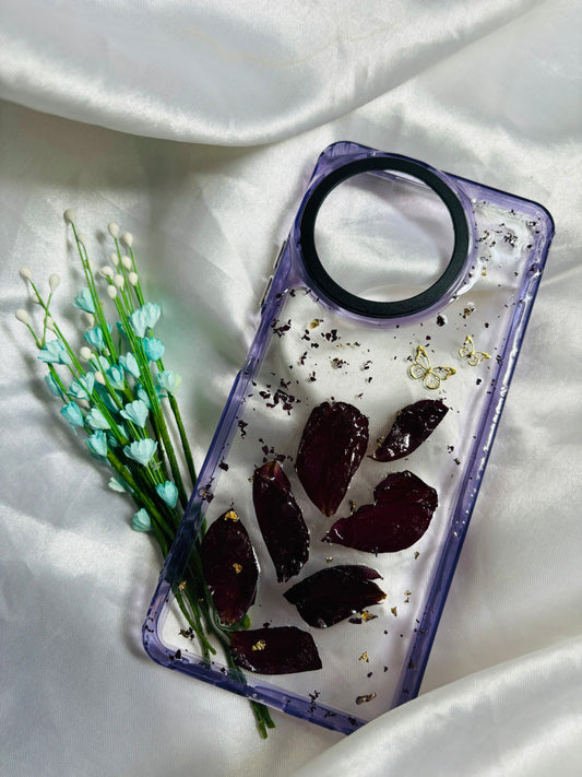 PETALS PRESERVED PHONE CASE