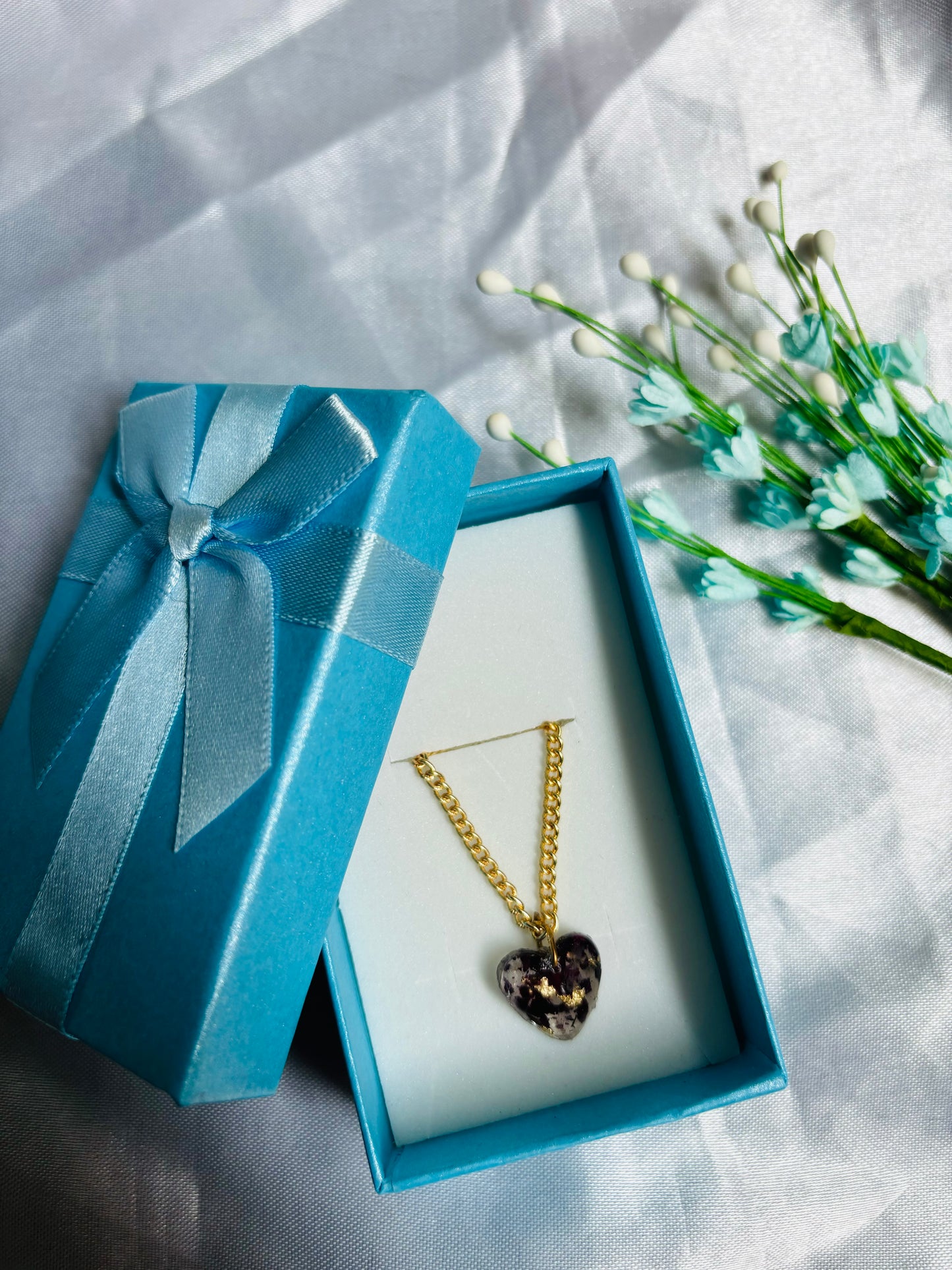 BLUSH HEART BRACELET