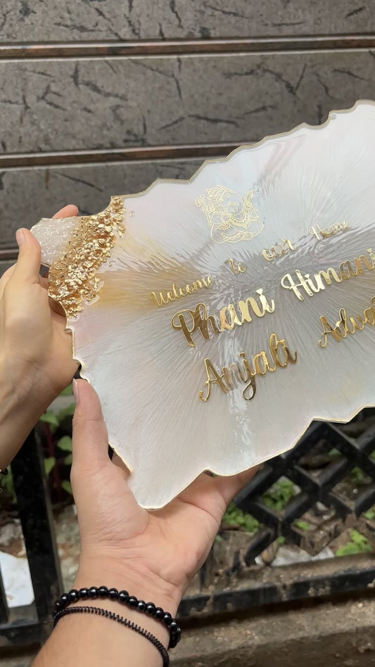 NAME IT YOURS-NAMEPLATE