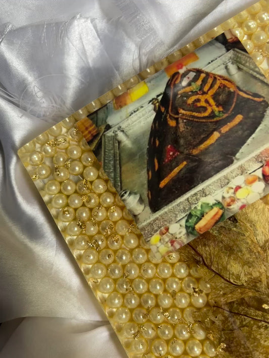 ETERNAL BLOOM OF KEDARNATH IN A DEEP-CASTED FRAME